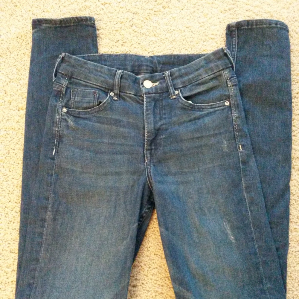 H&M Skinny Coupe Moulante regular waist ; 26x32